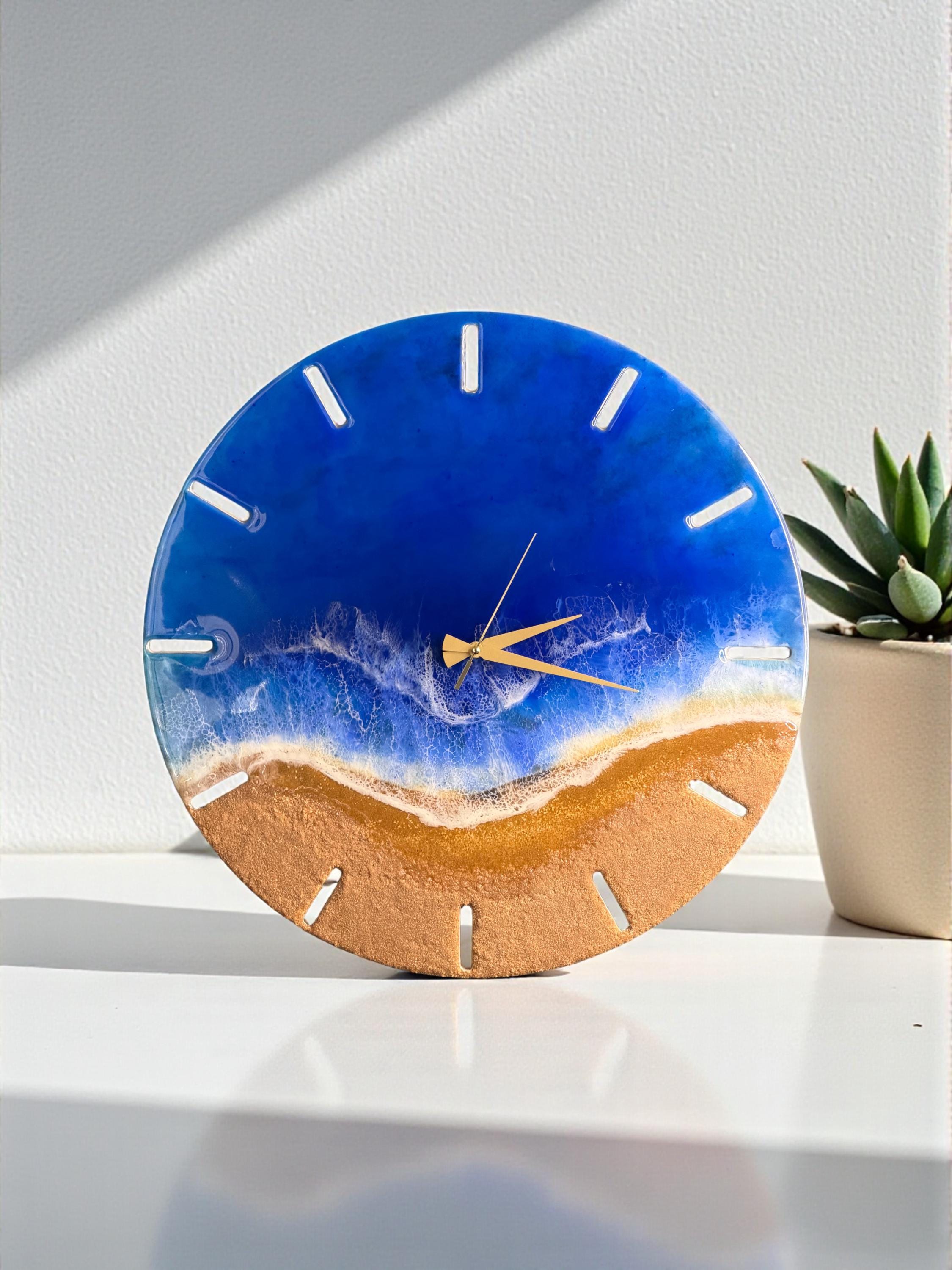 Resin Ocean Wall Clock – Handmade Beach Decor, Gold Numerals (40/50/60 cm)