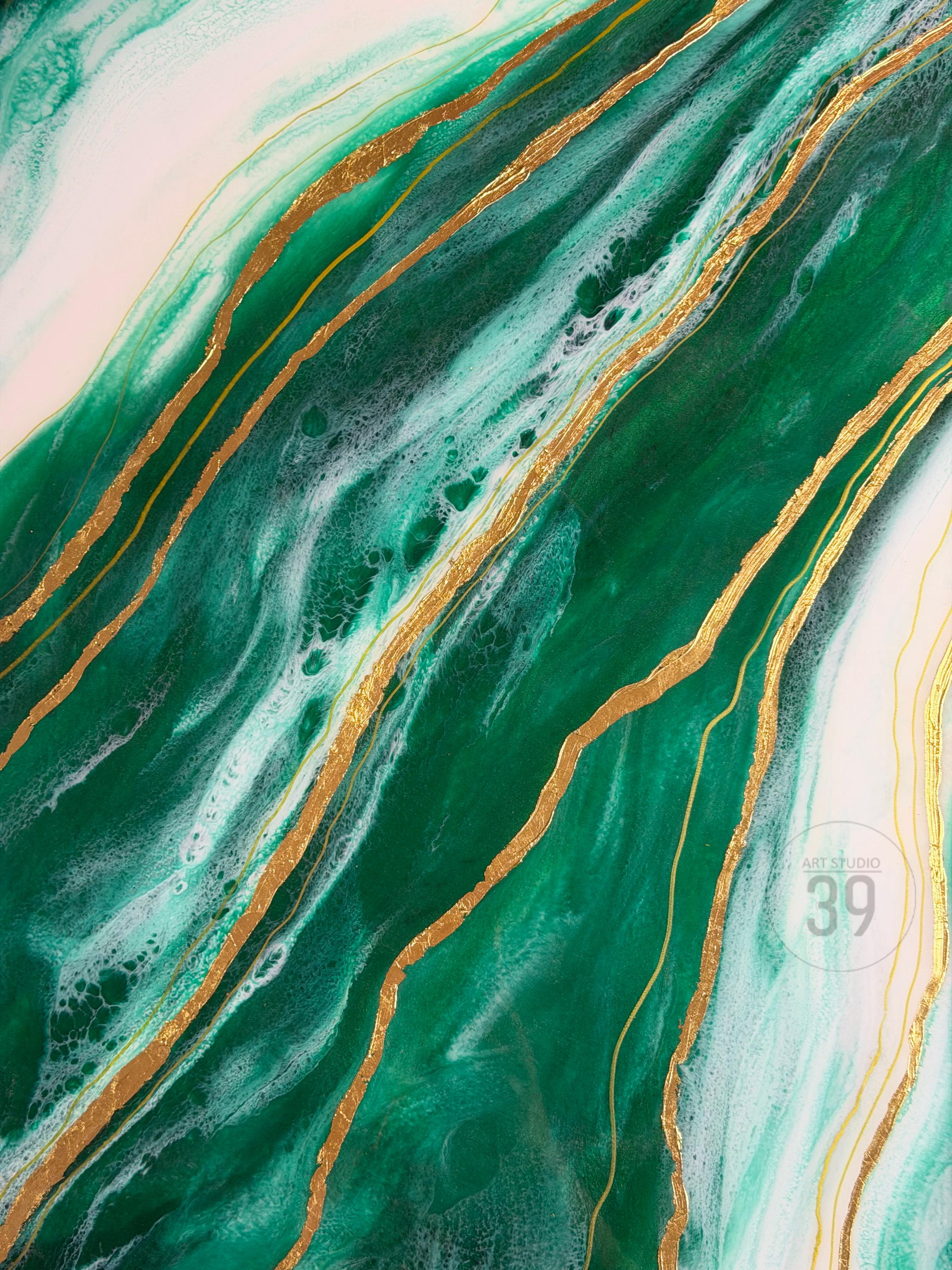 Abstract artwork with a flowing design in shades of green, white, and gold. The image features diagonal bands of emerald green and white, accented with gold metallic lines. The artwork has a marbled effect, with the text "ART STUDIO 39".