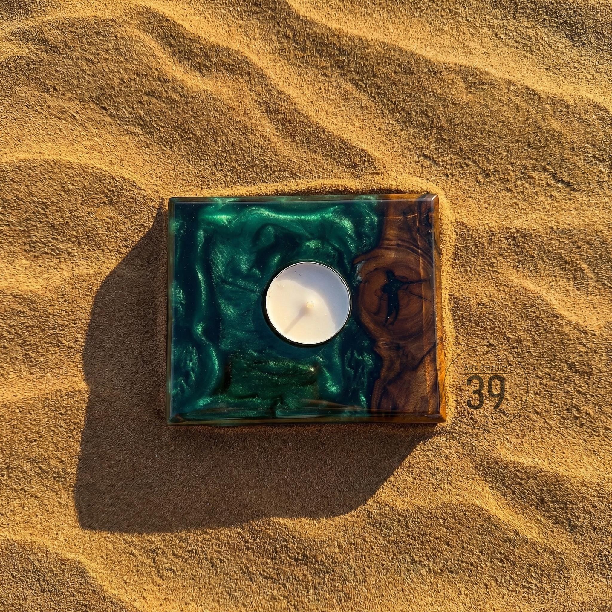 Classic Walnut  Resin Candle Holder – Handmade Tealight Holder – Solid Wood & High Gloss Resin (12x12 cm) Personalized Engraving Option