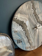 Luxury Geode Wall Clock with Real Quartz Crystals – Handmade Resin Clock in White & Turquoise and Silver – 40 50 60 cm Statement Decor